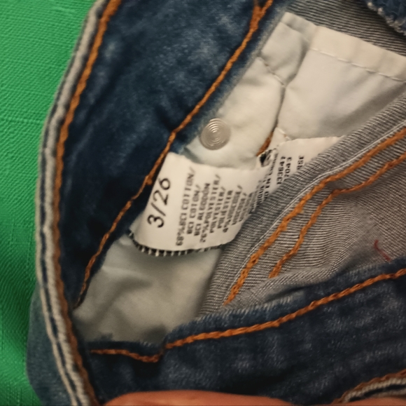 Celebrity pink distressed jean shorts - Picture 5 of 5